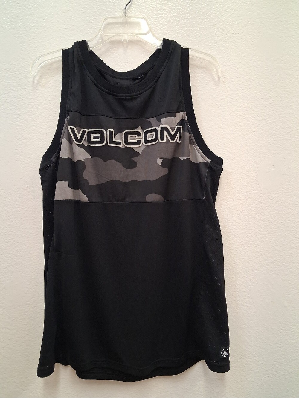 Volcom Collectable “NOTANKYOU TANK” Jersey - Size Large Tank Top